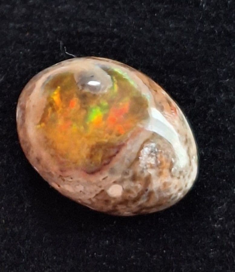 コスモが燃えるカンテラオパール