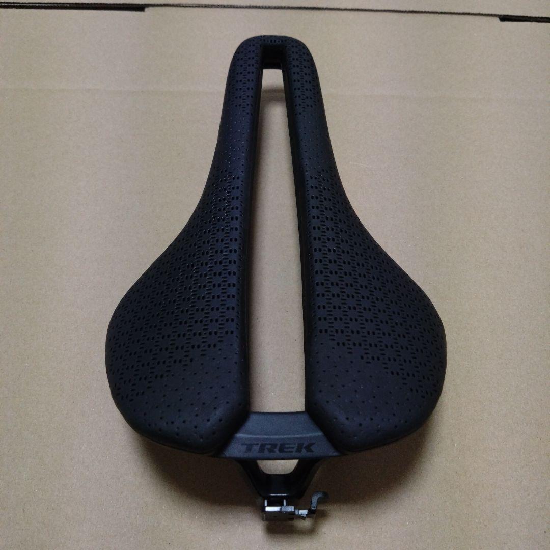 Trek Aeolus Elite AirLoom サドル 145mm