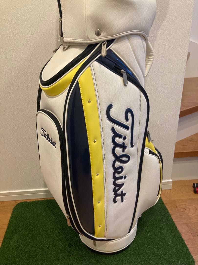 n*.様 タイトリスト　キャディバック　CB631 黄色