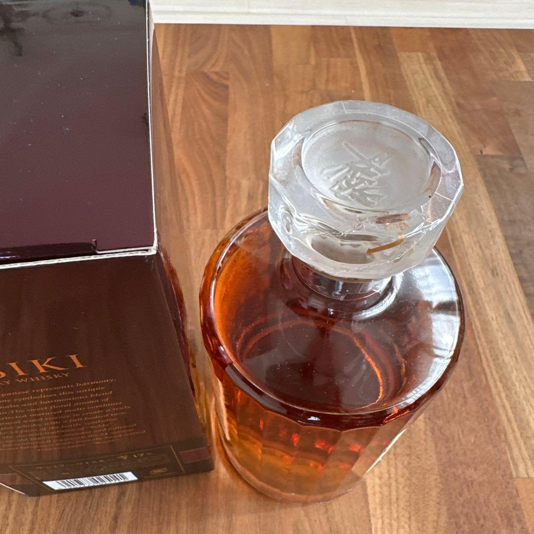HIBIKI 17年 ウイスキー 700ml 箱入り