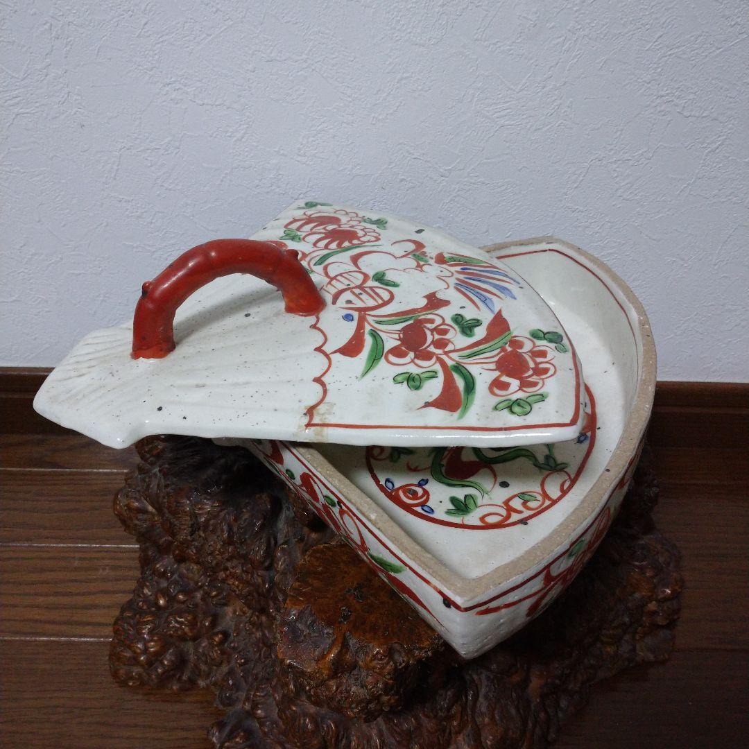 大特価‼️ 最終値下げ‼️ 中垣連次作‼️ 赤絵 扇型 蓋物‼️ 一点物‼️