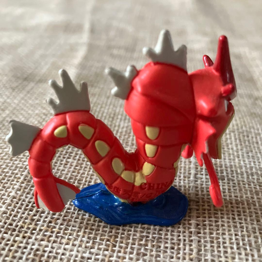 【美品】モンコレ　ギャラドス　希少色違い　赤ギャラドス　非売品