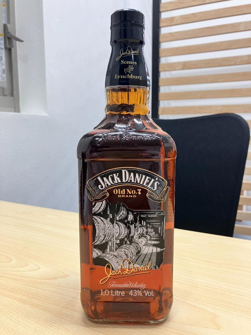ジャックダニエル　フロム・リンチバーグOld No. 7 1000ｍｌ 43%