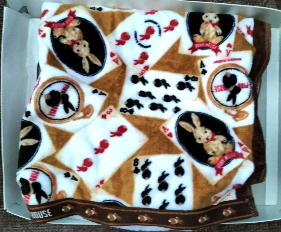 廃盤品？◇PINK HOUSE ピンクハウス　トランプうさぎ　バスタオル◇