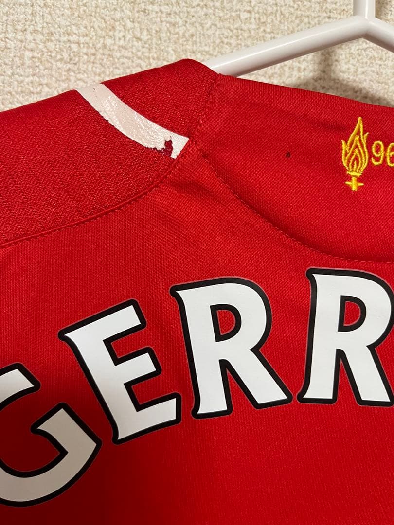 ジェラード　ユニフォーム　リバプール　正規品