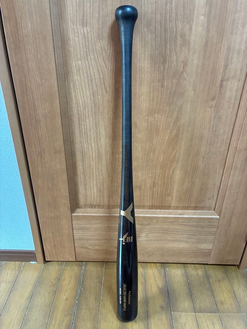 ヤナセ　硬式木製バット　新品未使用　約85cm 約913g 値下げ不可　最終価格