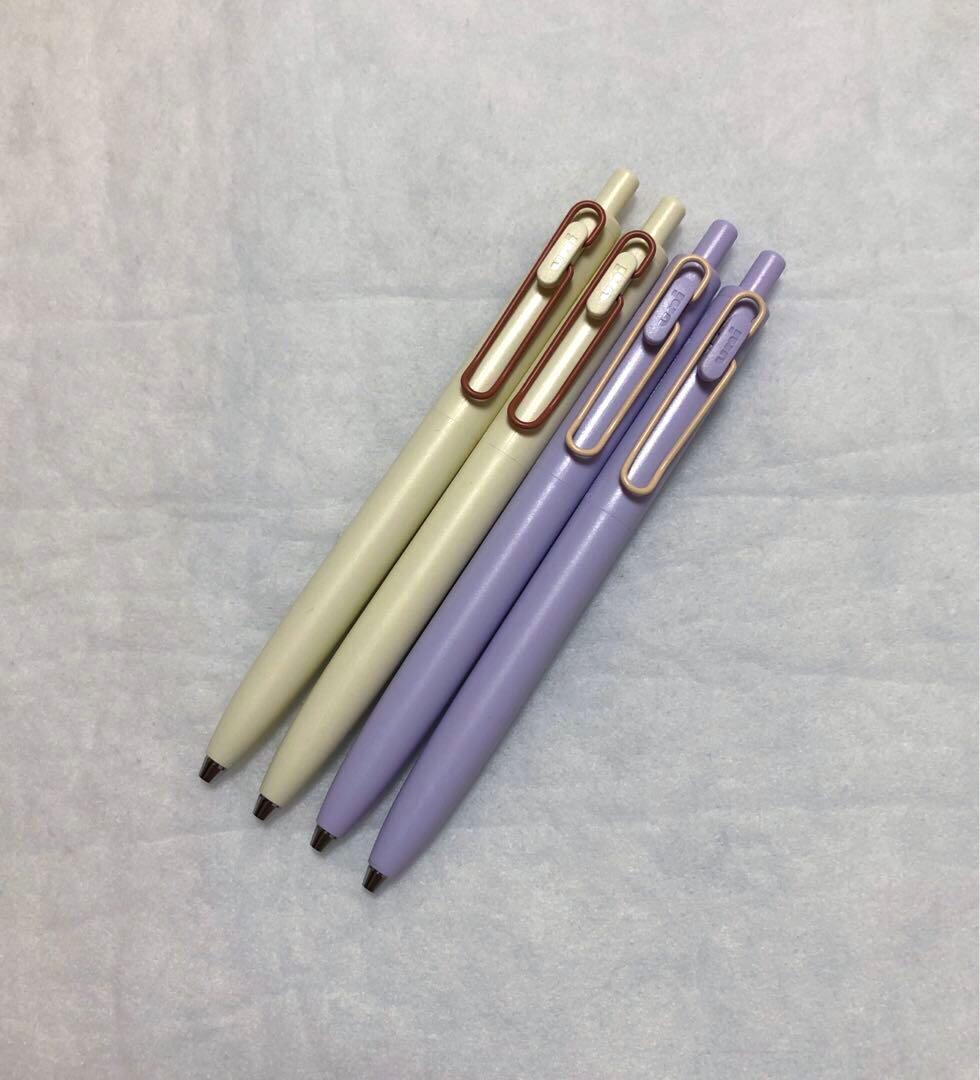 《専用ですm(_ _)m》ユニボールワンF 限定　４本セット