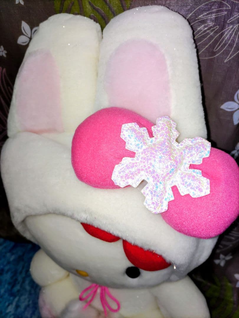 ハローキティ 北海道限定 ウサギの着ぐるみキティ　ラメ入り　タグ付き超美品