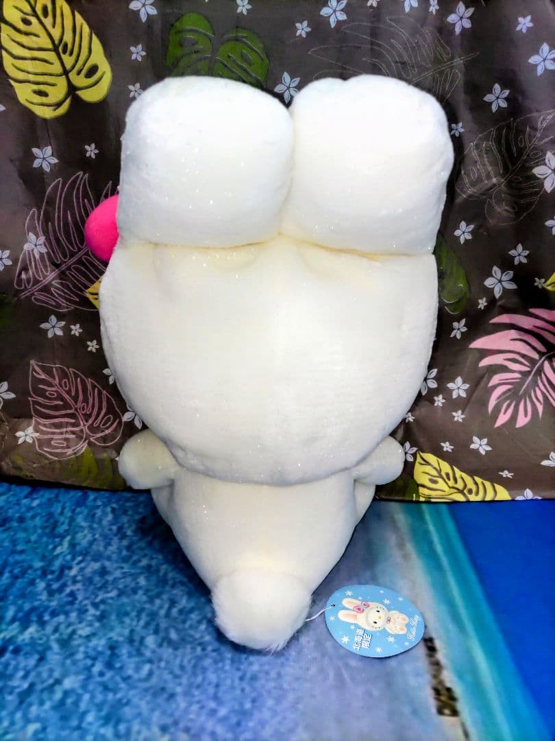 ハローキティ 北海道限定 ウサギの着ぐるみキティ　ラメ入り　タグ付き超美品