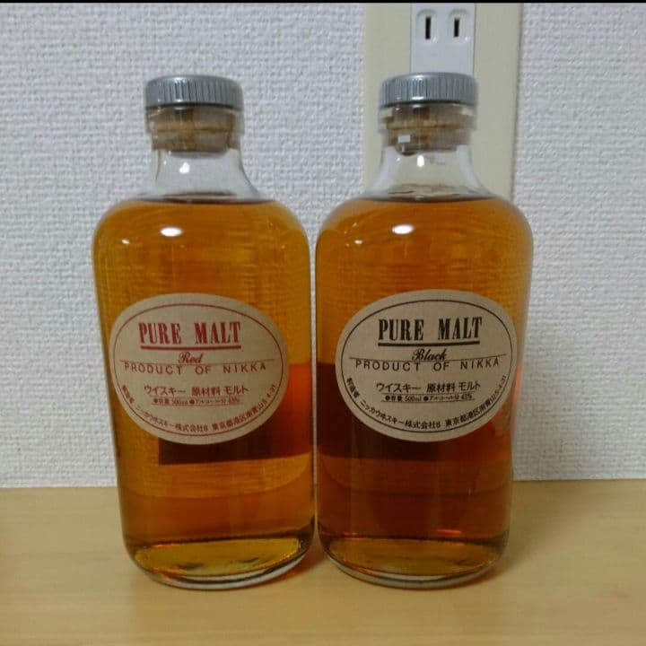 ウイスキー ニッカ ピュアモルト ブラック＆レッド 限定 新品　②