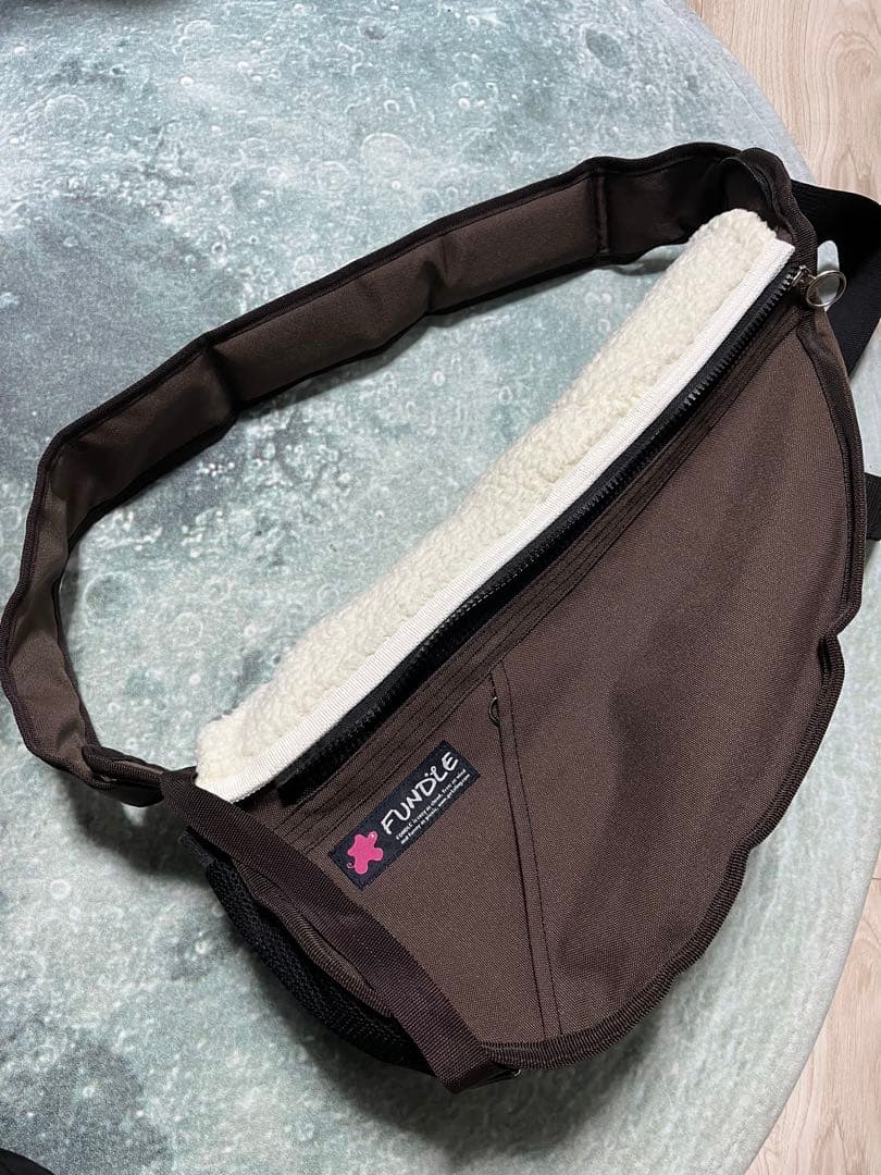 ファンドル　ペットキャリー　スリング　もこもこインナー付き