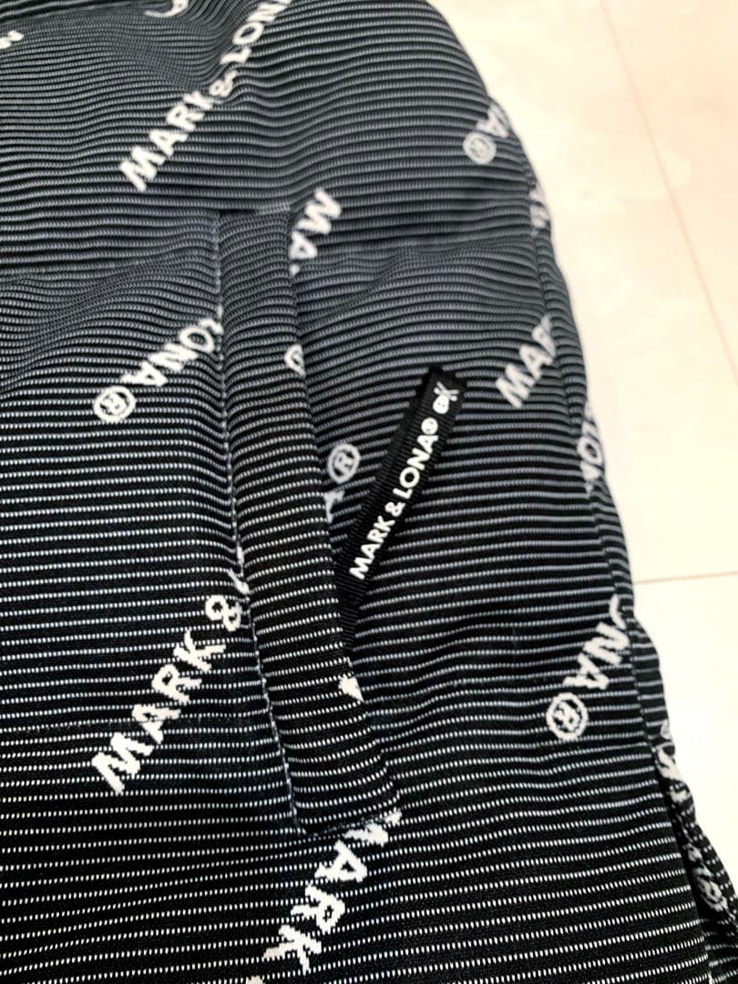 美品　正規品　マークアンドロナ　mark&lona ダウンベスト　46