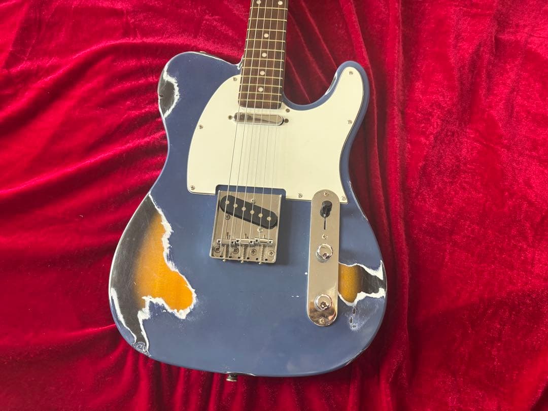 テレキャスタータイプ　マルチレイヤーカラー　ラッカーフィニッシュ　ハードレリック