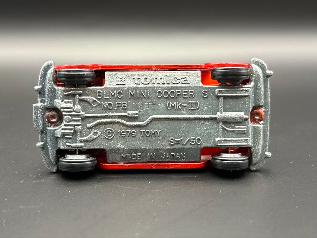 tomica BLMC ミニクーパーS トラフィック社　日本製　トミカミニカー