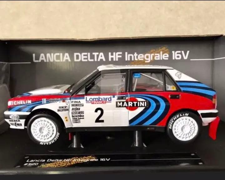 価格変更1/18 サンスター ランチアHFインテグラーレ16V1991WRC優勝
