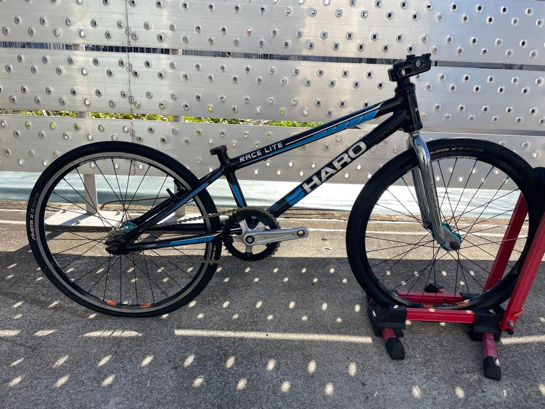 bmx レーサー　ハロ　ジュニア　引き取り希望　発送も可能