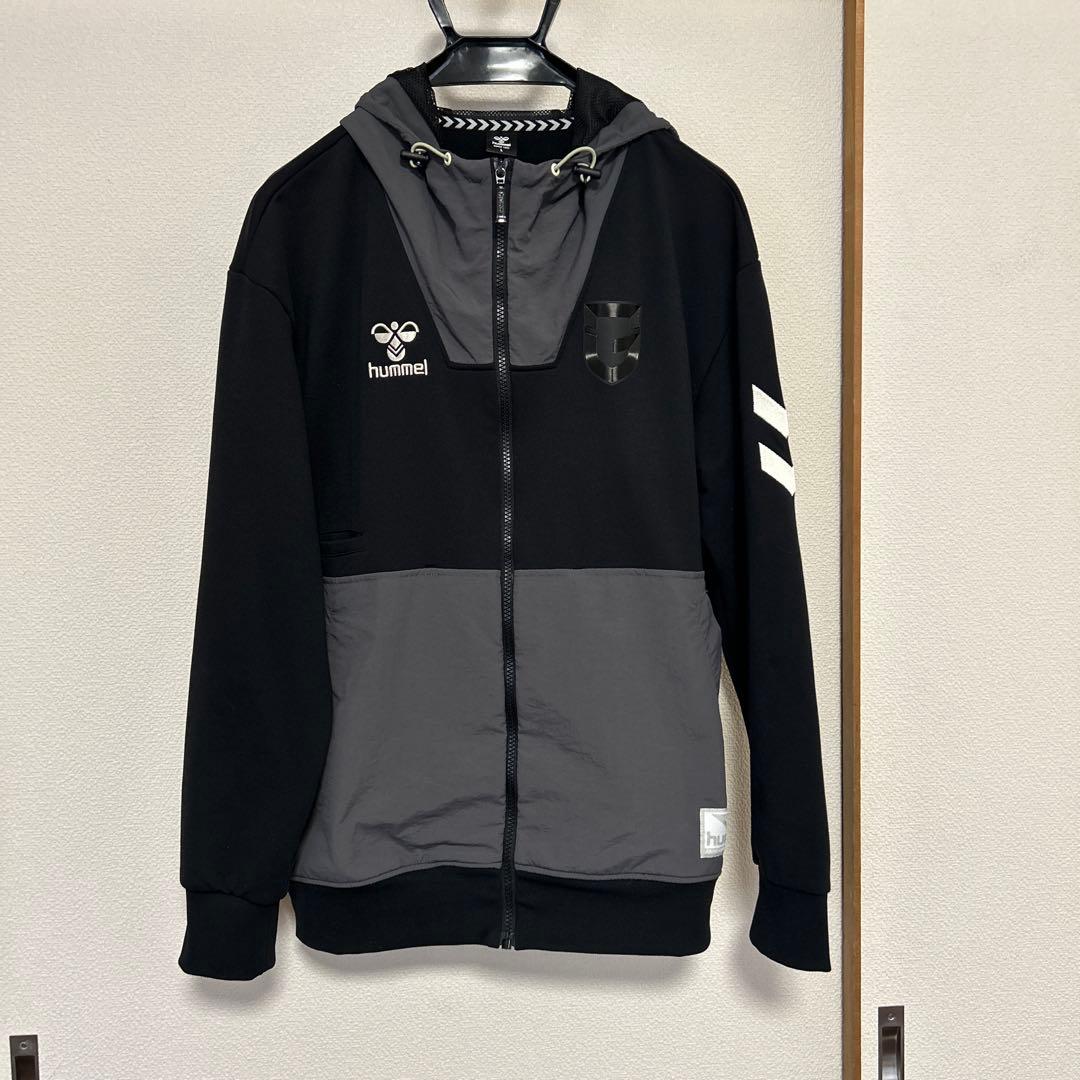 お値下げ！ガンバ大阪 hummel スウェットフルジップアップフーディー L