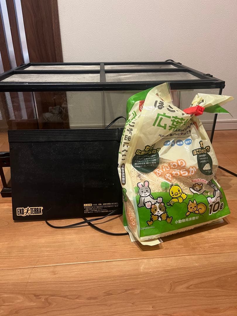 【直接渡限定】グラステラリウム6030 暖突M設置済 レプタイルヒートM付き