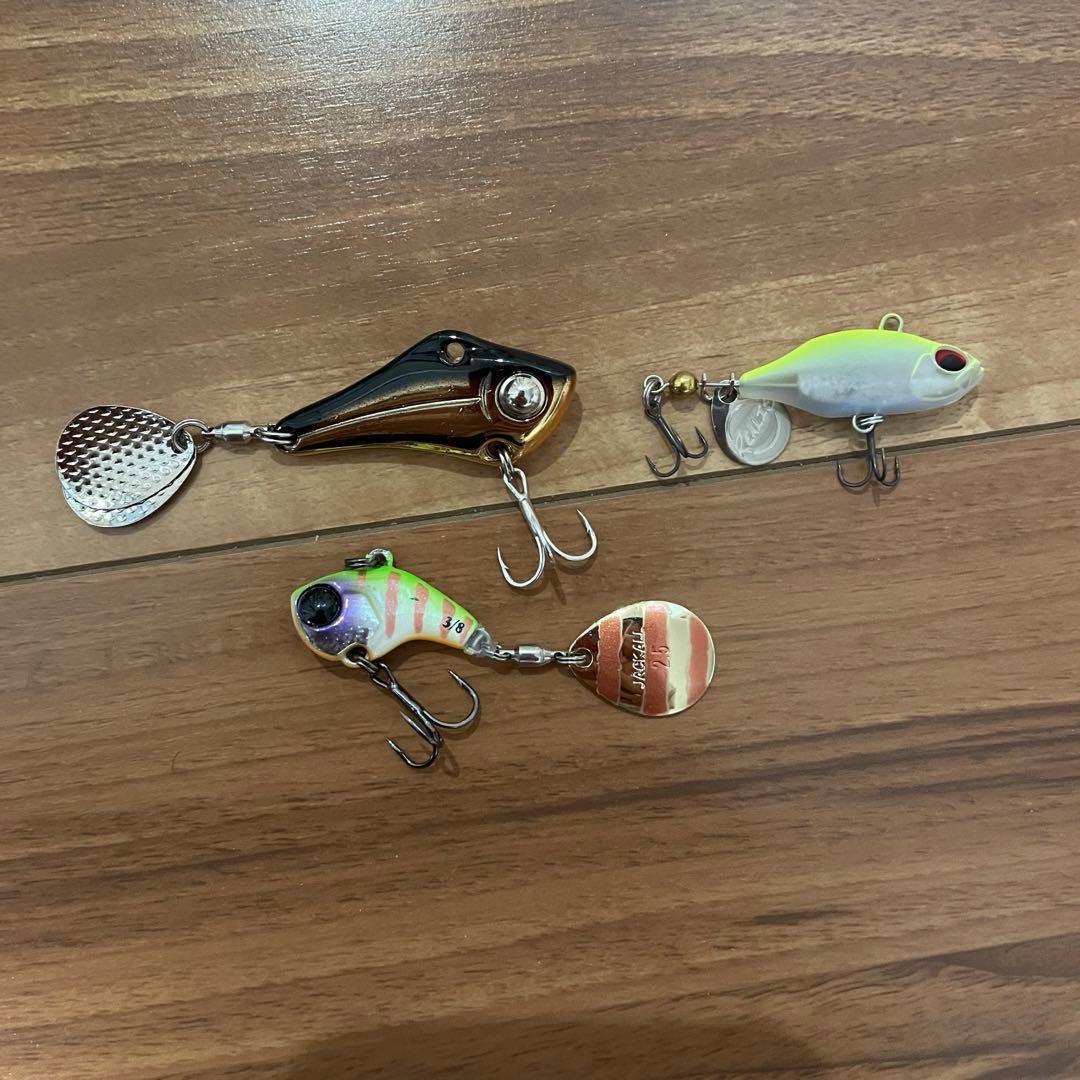 新品未使用　ルアー セット ケース ワーム付き