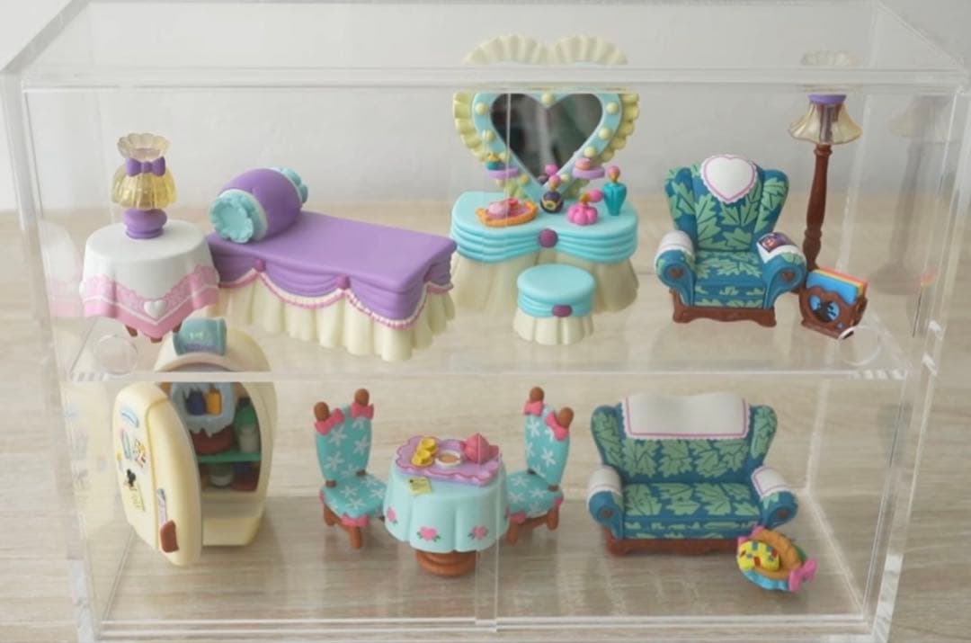 ディズニーランドミニーハウスフィギュアコレクション