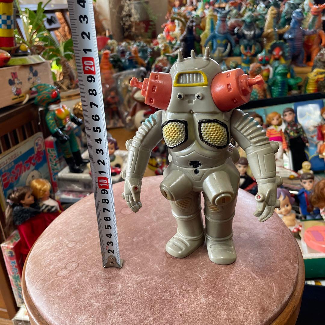 当時物　キングジョー　スタンダードサイズ　マルサン　ウルトラセブン