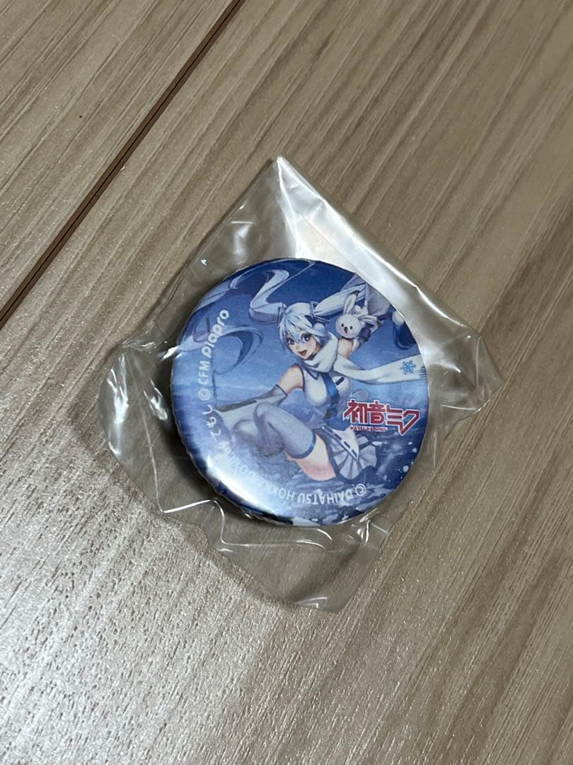 雪ミク　缶バッジ　ダイハツ