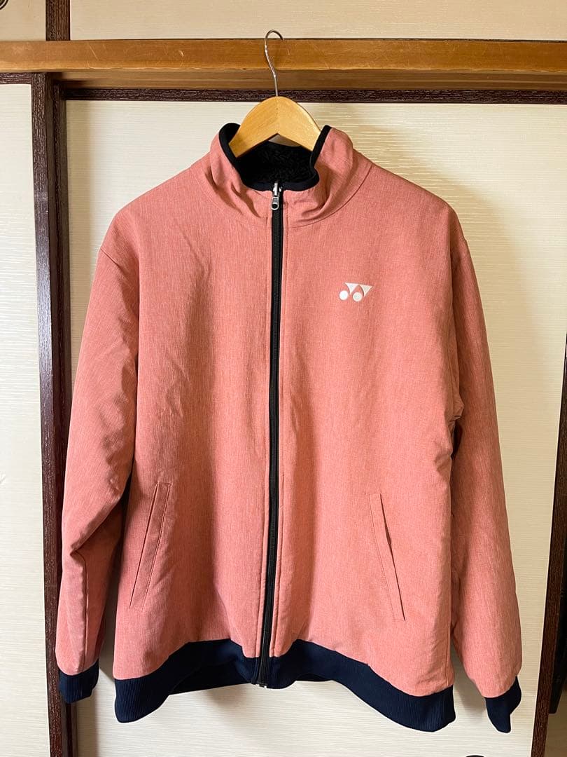 YONEX ボアリバーシブルジャケット　オレンジブラウン