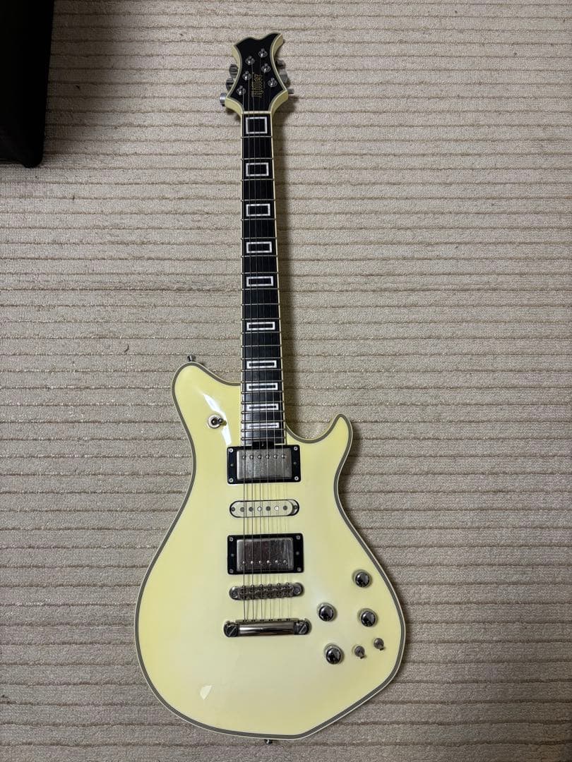Killer エレキギター 　アイボリー
