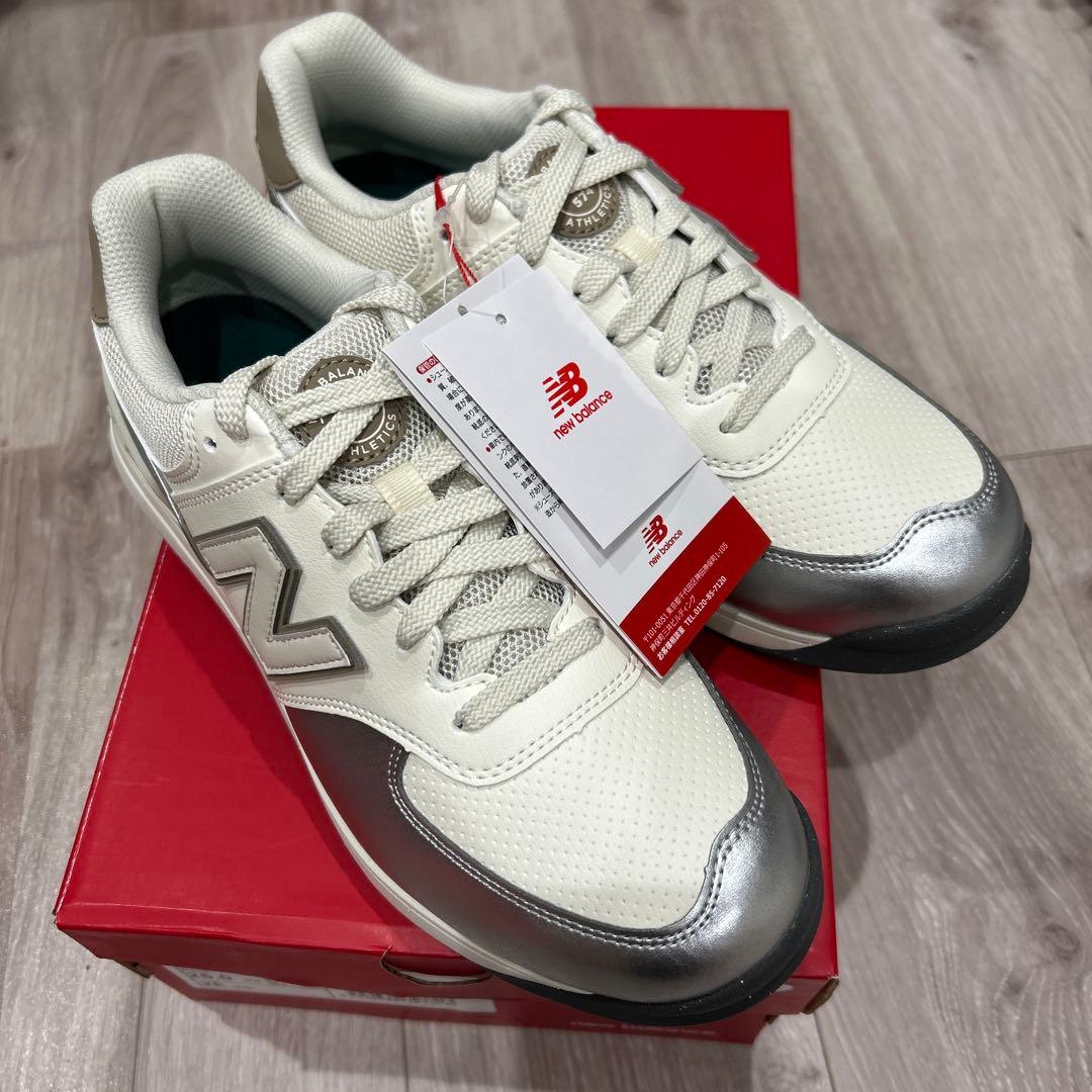 【お値引き中】New Balance ゴルフシューズ25.0cm 2E