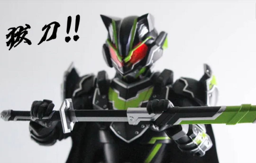 【新品】フィギュアーツ仮面ライダータイクーンブジンソード発光剣+納刀可能鞘セット