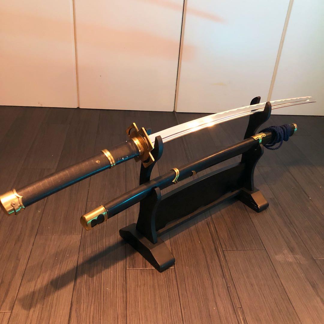 模造刀　刀　雪走　二代鬼徹　虎徹　金鍔黒漆拵え　ワンピース