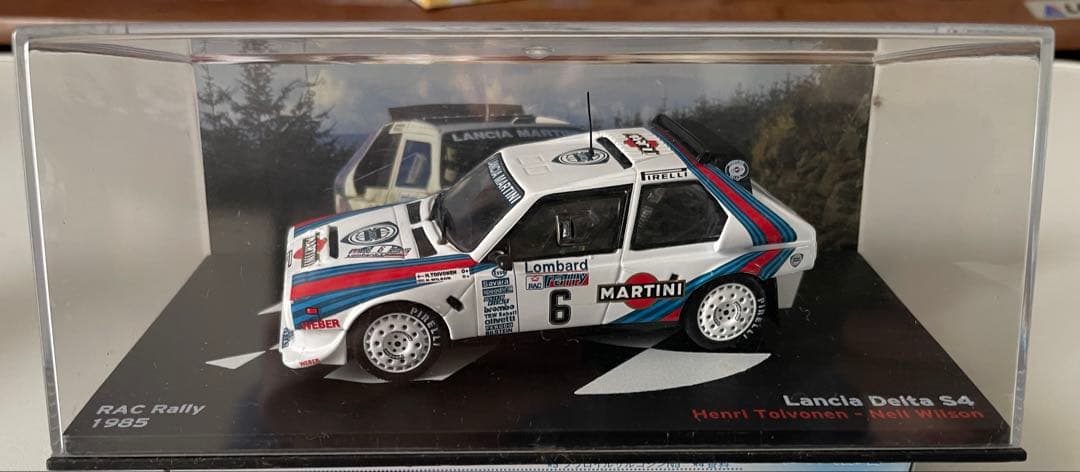 価格改定！Lancia Delta S4 ミニカー 1995モデル