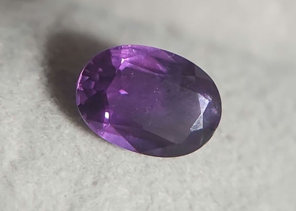 非加熱天然ヴァイオレットサファイア 0.902ct