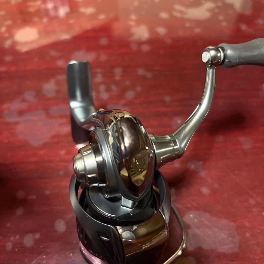 【ほぼ新品】 ダイワ エアリティ ST SF 2000SS-P