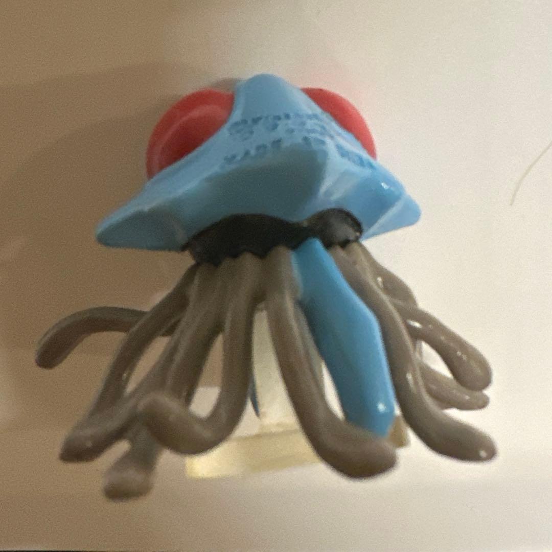 ポケモン　【初期】 モンコレ　メノクラゲ　ドククラゲ