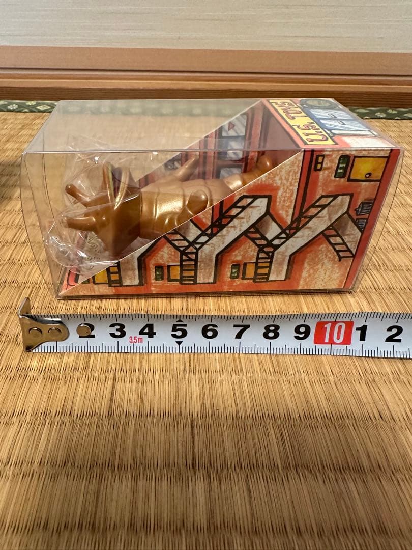 10体限定　U.S. TOYS スタンド　カネゴン　ゴールド　フィギュア　ビル箱