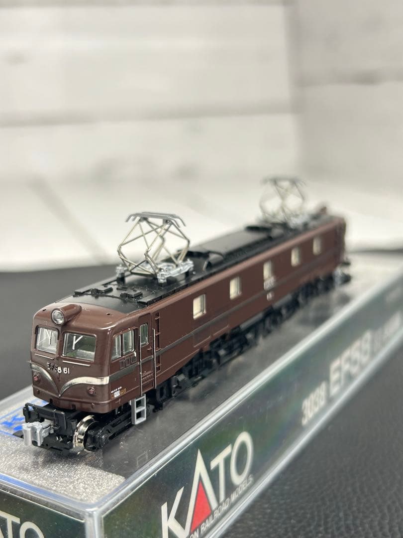 KATO 3038 EF58 61 お召し機 Nゲージ 鉄道模型