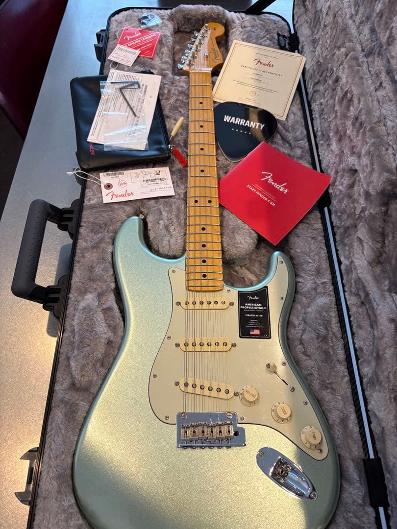 Fender American Professional II ストラト