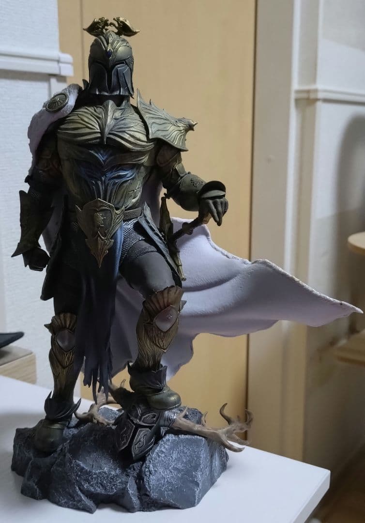 ヒーローズ オブ マイト＆マジック7　イワン　フィギュア