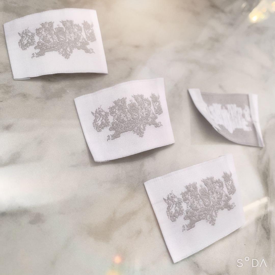 最高級な宇宙の隕石の粉ケース付き ⚜️✨　宇宙の流れ星の粉 ✨✨✨