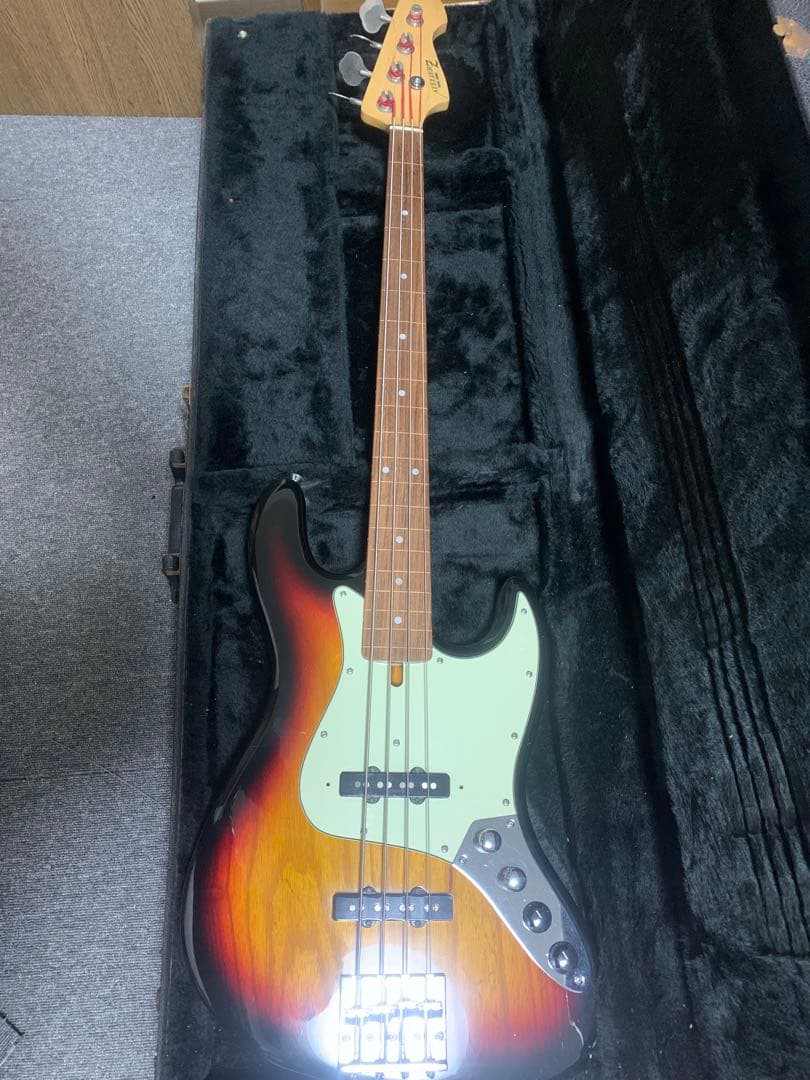 2/21(土)迄出品　atelier z js2001 フレットレス