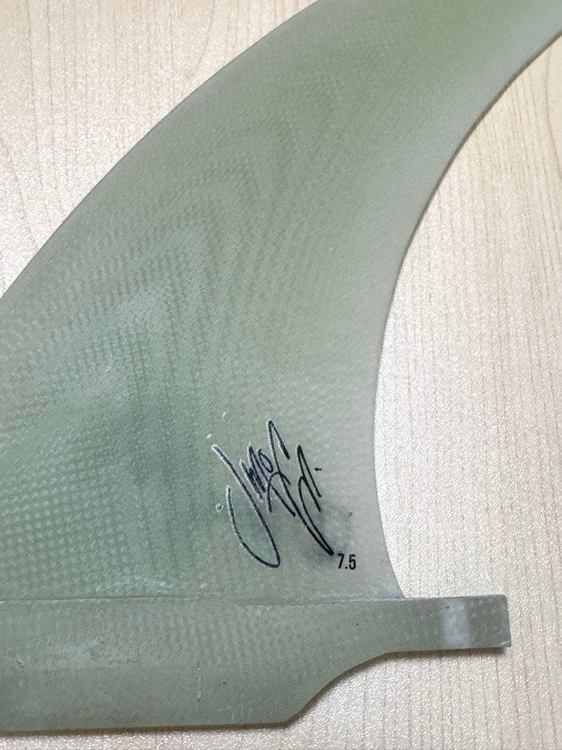 シングルフィン 7.5インチ　captai fin