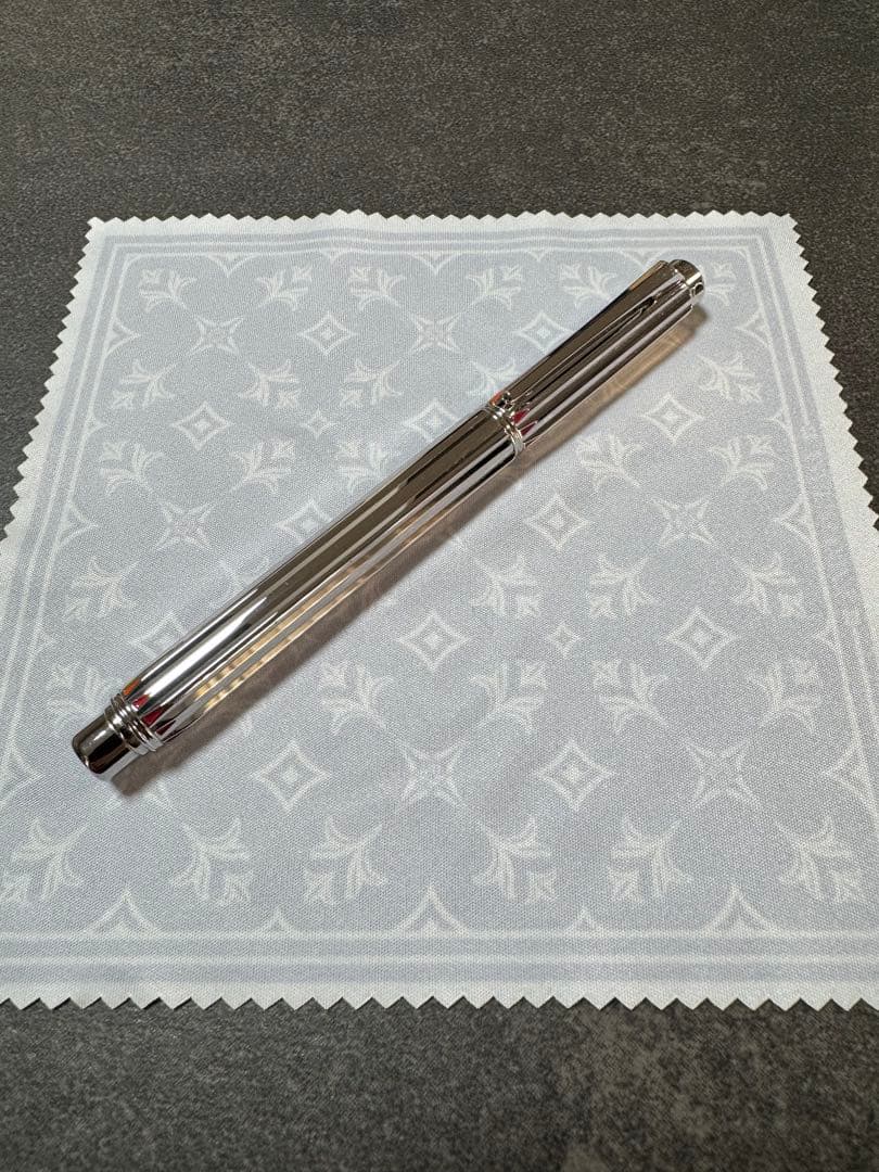 バリアス レインボー 万年筆　yoshiki0merlot