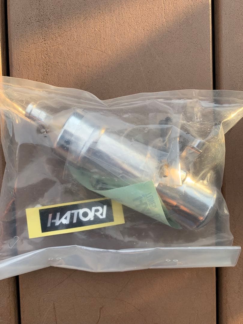 ハットリ製マフラー　ヒロボーシャトル適合