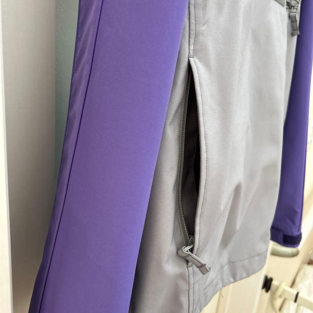 週末セール　美品SCAPE アノラックスノーボードウエアーフード付き