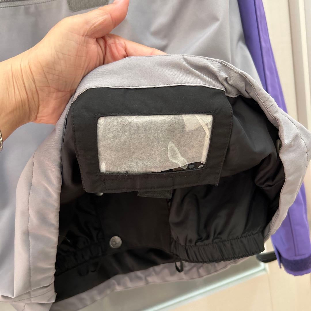 週末セール　美品SCAPE アノラックスノーボードウエアーフード付き