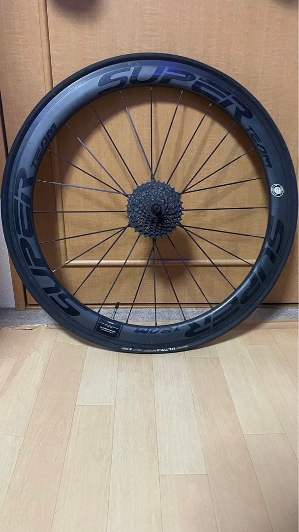 SUPERTEAM カーボンホイール