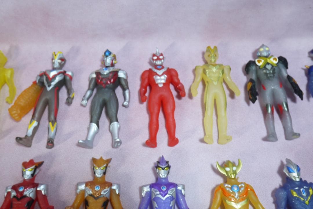 ウルトラヒーローシリーズ500　イベント限定　ソフビ　40体