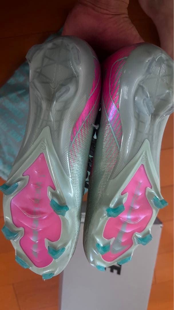 ズーム マーキュリアル ヴェイパー16 エリートFG Nike