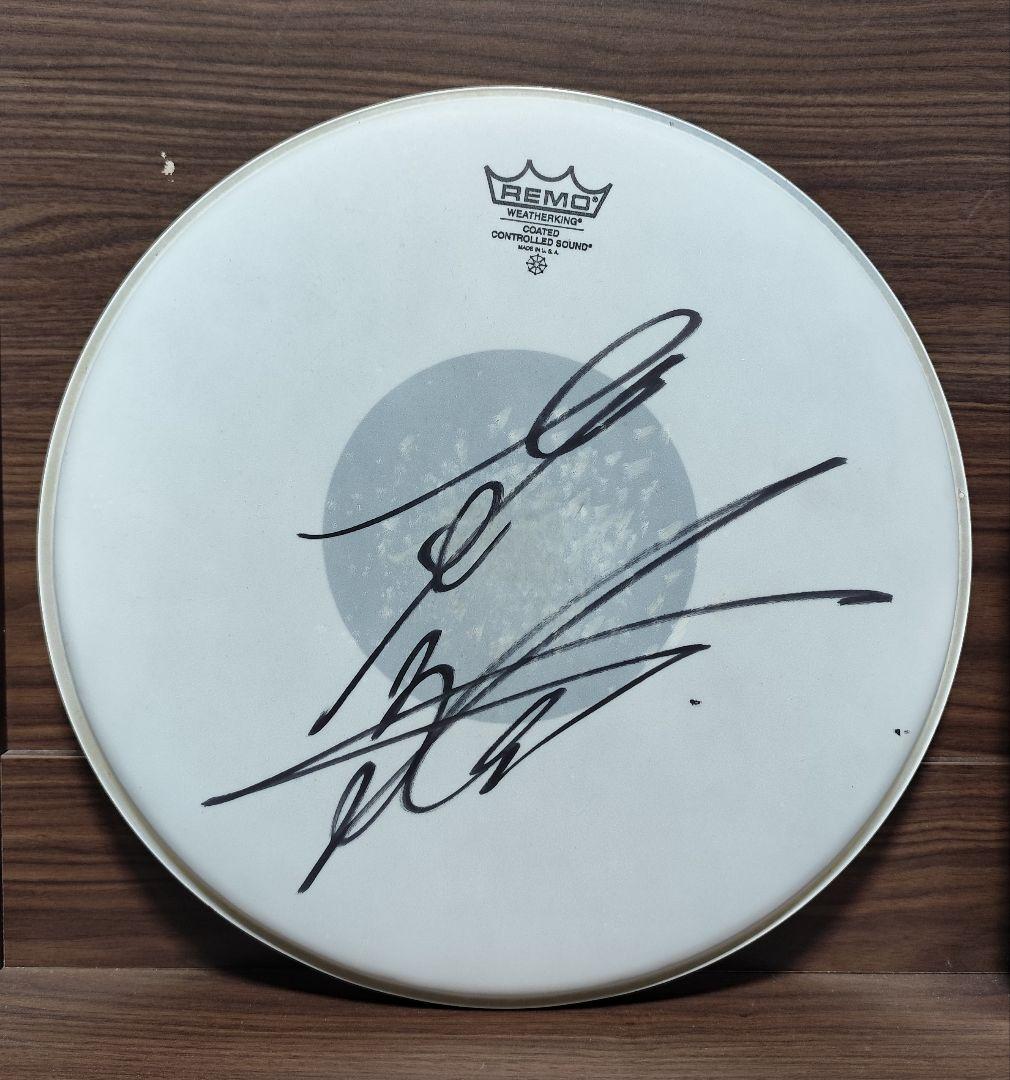 the GazettE ガゼット 戒 サイン ドラムヘッド